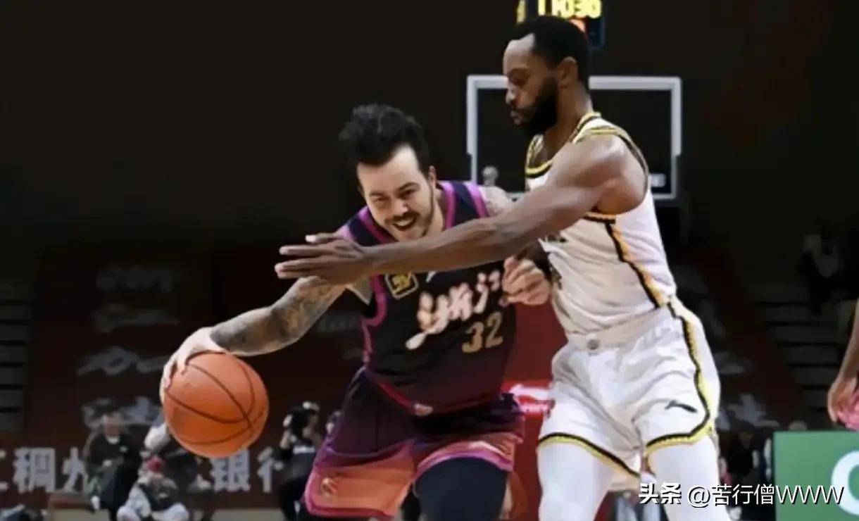 亚博体育_包含辽宁男篮CBA击败广东宏远赵继伟三分命中的词条